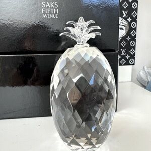 Crystal pineapple accent Use as paper weight or display on your table. NWT Saks